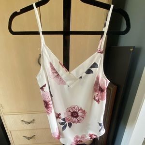 Dynamite flower tank top